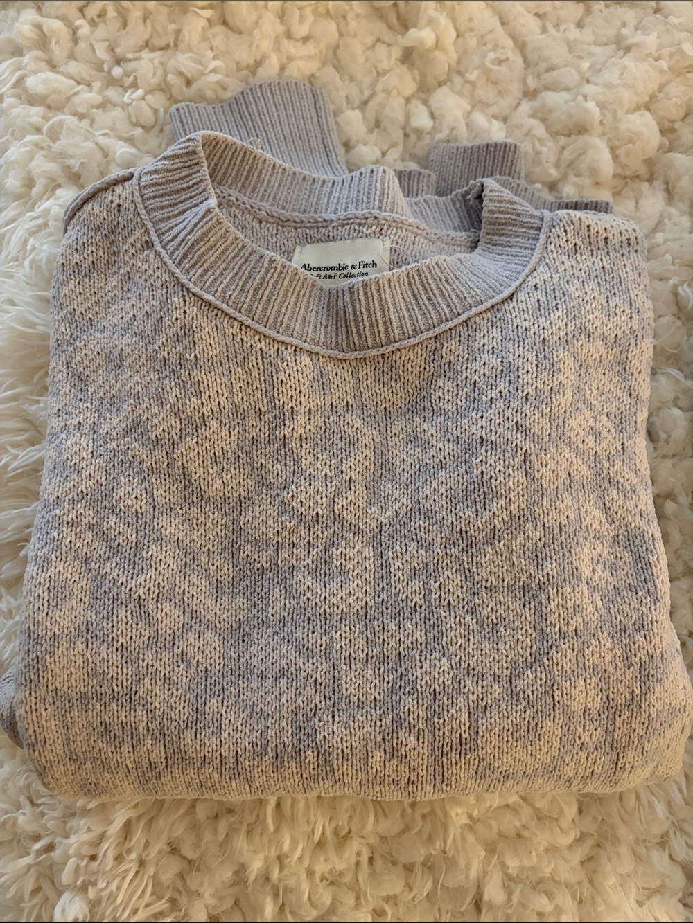 Abercrombie & Fitch Women’s Light Gray Print Crewneck Sweater